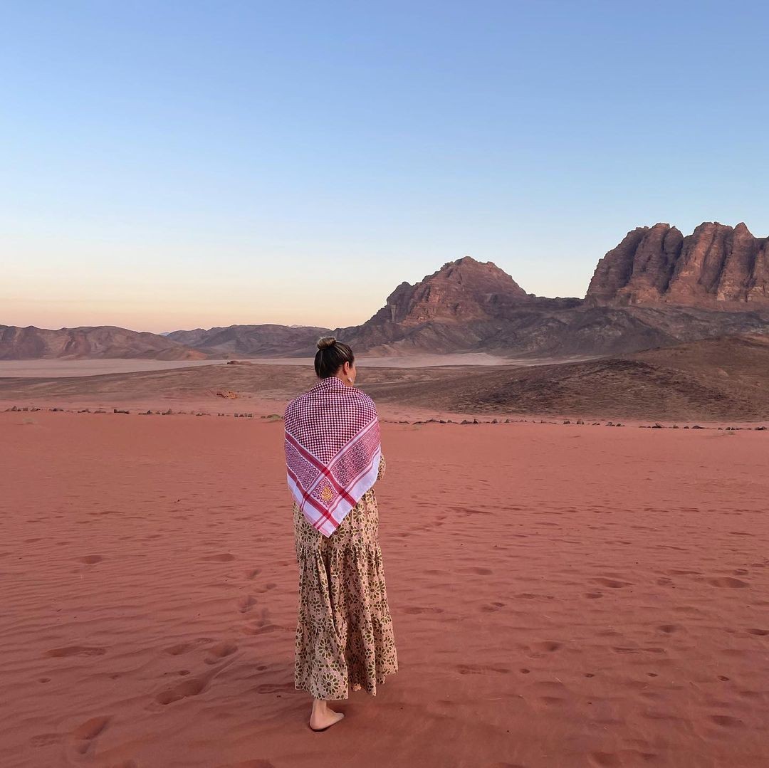 Luana Piovani mostra café da manhã no meio do deserto com o namorado (Foto: reprodução/instagram)