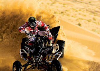 moto7 1 - CADERNO DE MODA