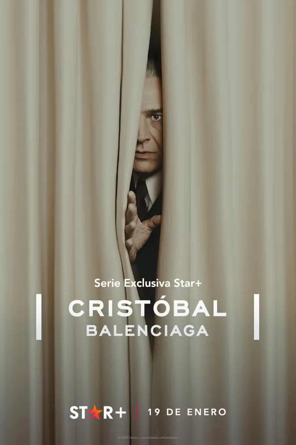 30 Séries Novas para Maratonar em 2025: Lista Atualizada 24 - CADERNO DE MODA 23- series novas para maratonar - Cristóbal Balenciaga