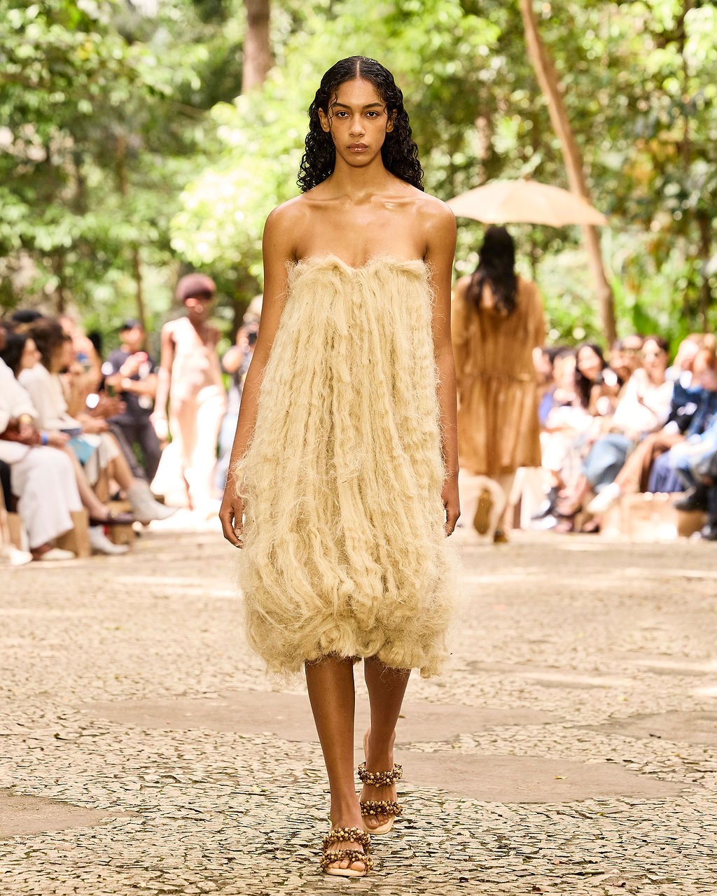 Flavia Aranha | SPFW N60 - Revista ESTILO Flavia Aranha | SPFW N60 — Foto: Divulgação/ Zé Takahashi