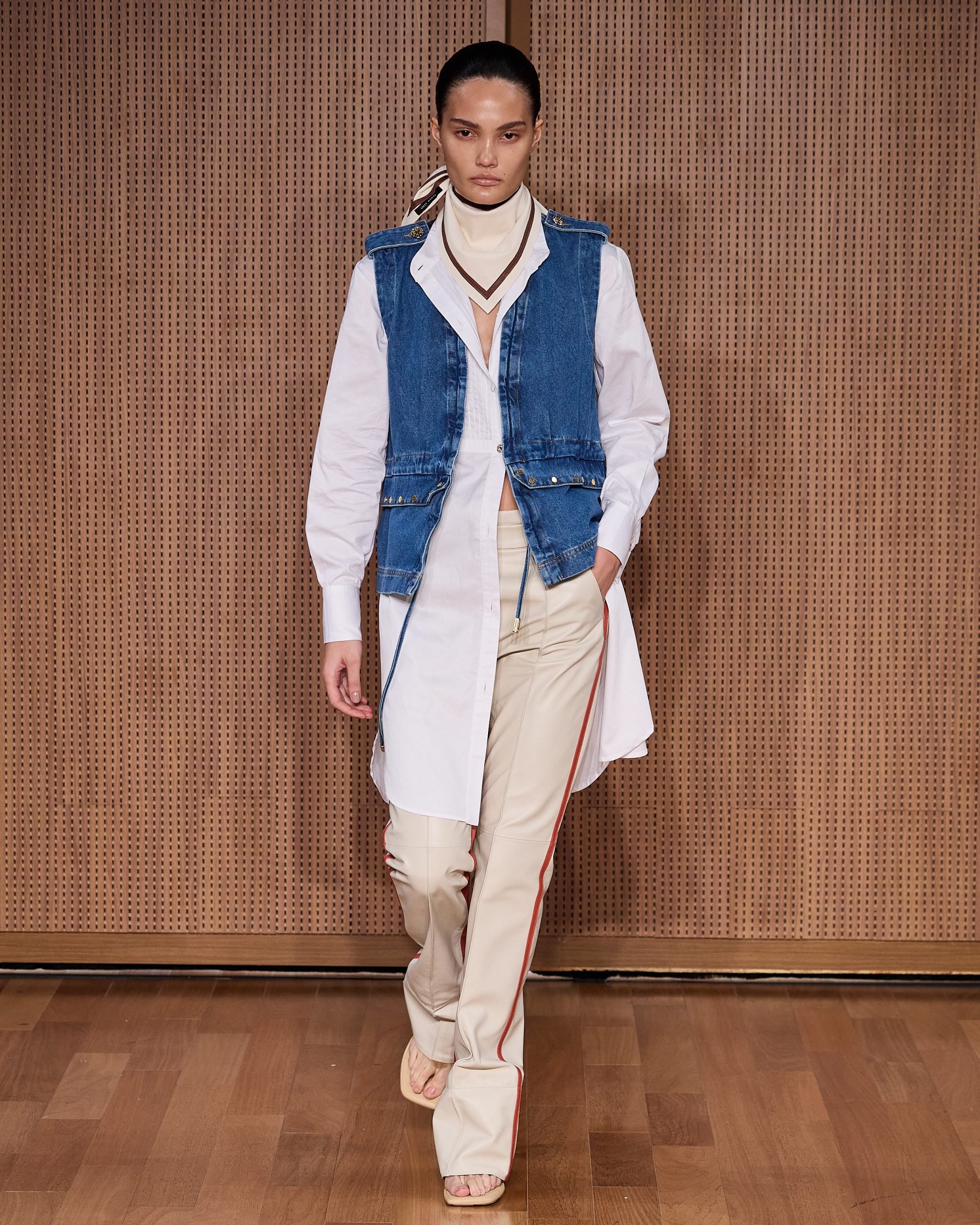 Lilly Sarti | SPFW N60 - Revista ESTILO Lilly Sarti | SPFW N60 - Foto: Divulgação / Zé Takahashi / Agência Fotosite